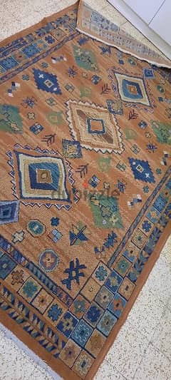 Persian carpet. size 235 x 155 cm. سجادة 0