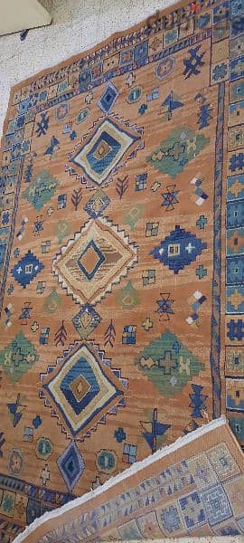 Persian carpet. size 235 x 155 cm. سجادة 4