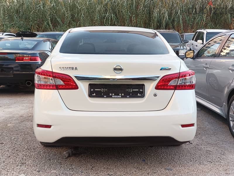 نيسان سنترا2013  ٤ سلندر - Nissan Sentra 2013 4