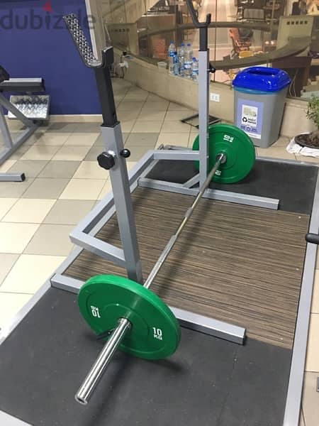 bench & squat rack heavy duty like new for home and gym used 1