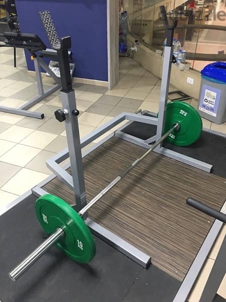 bench & squat rack heavy duty like new for home and gym used 3