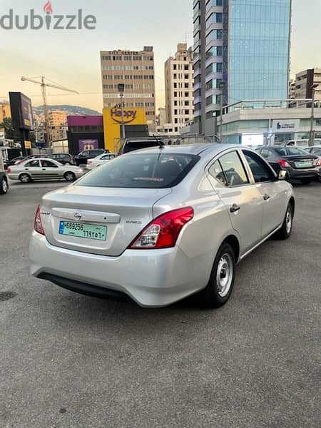 Car for rent Nissan Sunny 3