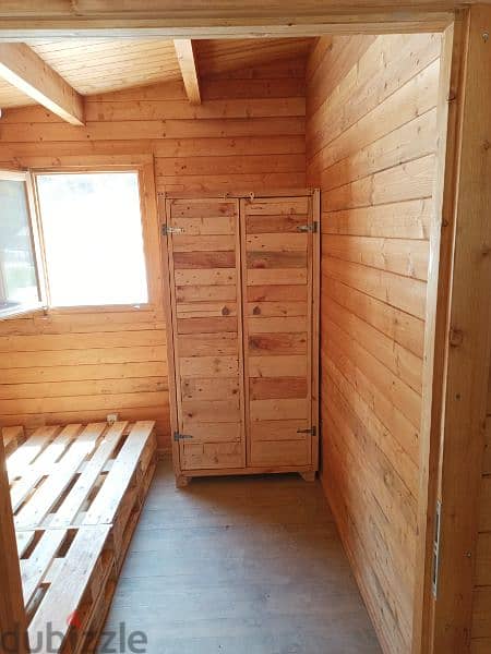 wood creative pallets closets خزانة طبالي خشب 3