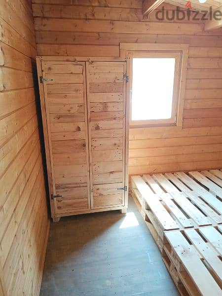 wood creative pallets closets خزانة طبالي خشب 4