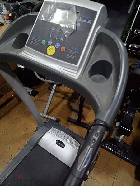 treadmill cardio machine New 130 kg 03027072 مكنة مشي جديدة 1