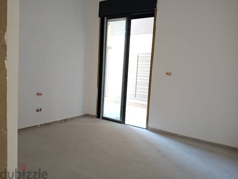 Apartment for sale in Oyoun شقه للبيع في العيون 1