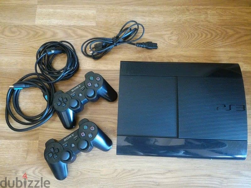 ps3 super slim. . . PlayStation 3. . . 0