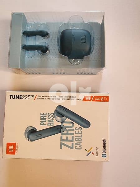 jbl earbuds and earphones jbl tune 125, tune 220,tune 225,tune 215 5