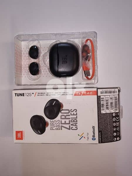 jbl earbuds and earphones jbl tune 125, tune 220,tune 225,tune 215 19