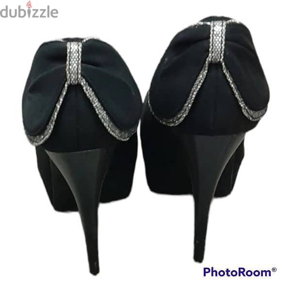 High Black heels 3