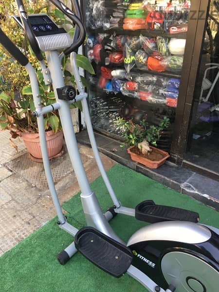 elliptical fitness factory like new we have also all sports equipment 6