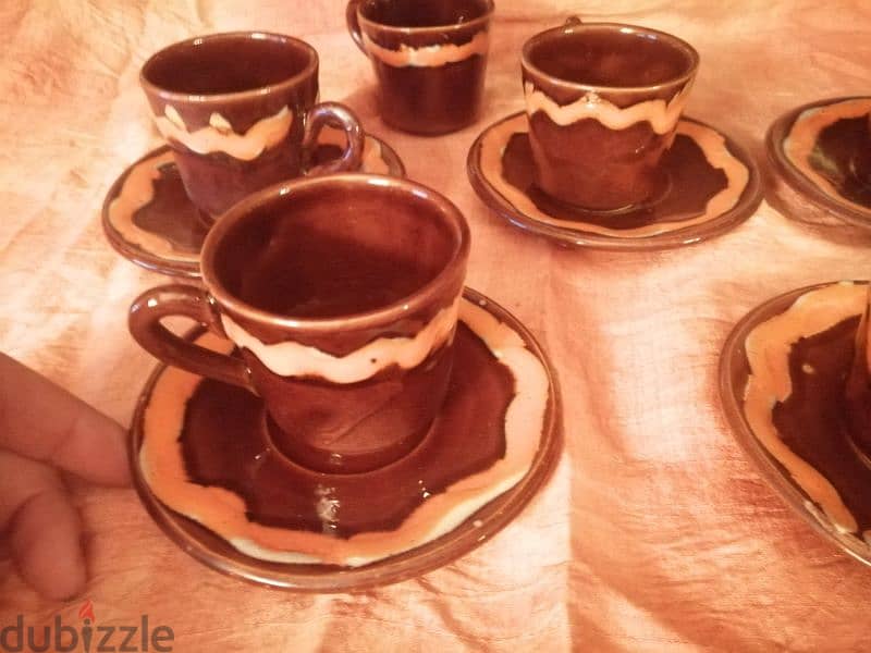 coffee cups and saucers 2