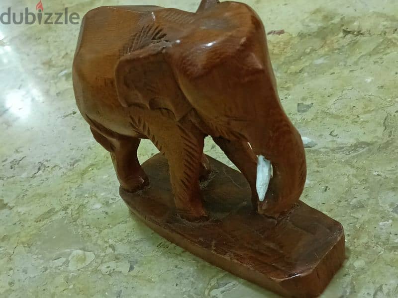فيلة من الخشب طبيعي 1