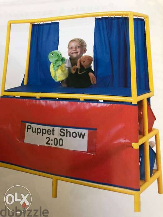 Puppet Stage ( with 3 puppets ) 0
