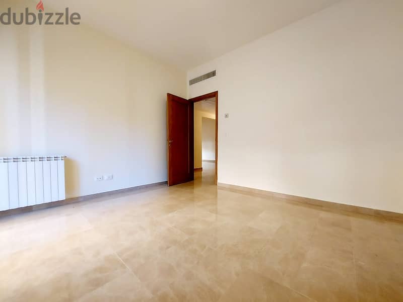 RA21-347 Apartment for rent in Beirut, Manara, 320m2, $2,500 cash 1