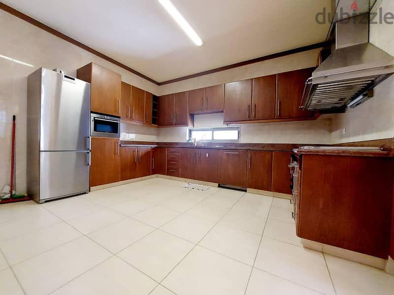 RA21-347 Apartment for rent in Beirut, Manara, 320m2, $2,500 cash 7