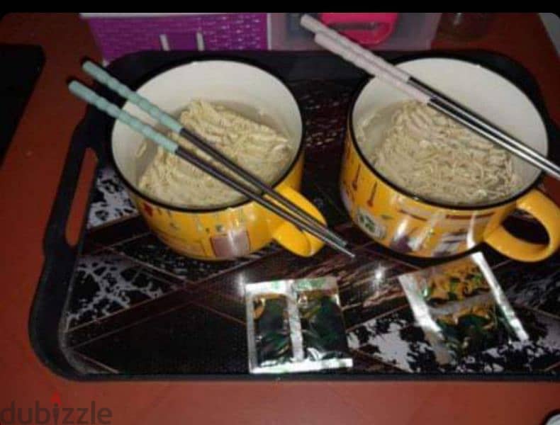 noodles and soup mug bowl 4$ 1