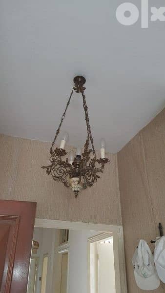 vintage chandelier 2