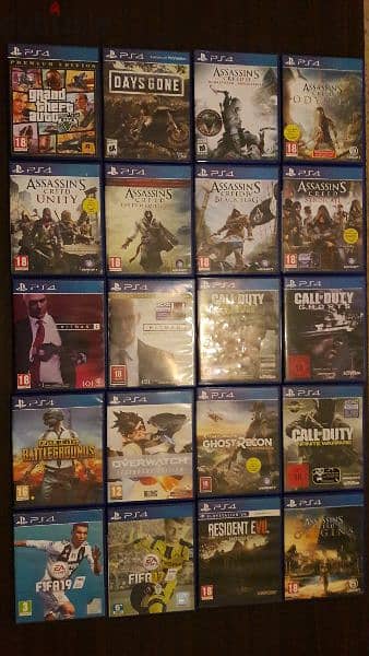 Giant collection of Ps4 used games in leb w Minecraft w gta sale only 5