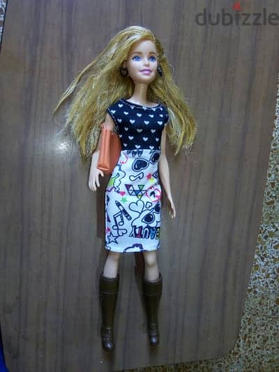 Barbie DOLLED UP DOTS FASHIONISTAS doll 13 Mattel2015 great doll=15$