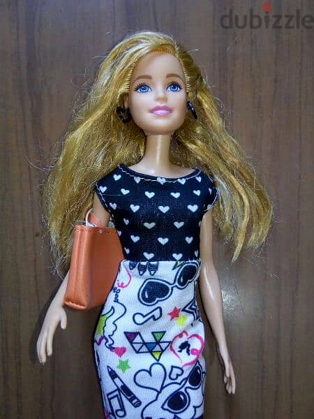 Barbie DOLLED UP DOTS FASHIONISTAS doll 13 Mattel2015 great doll=15$ 1