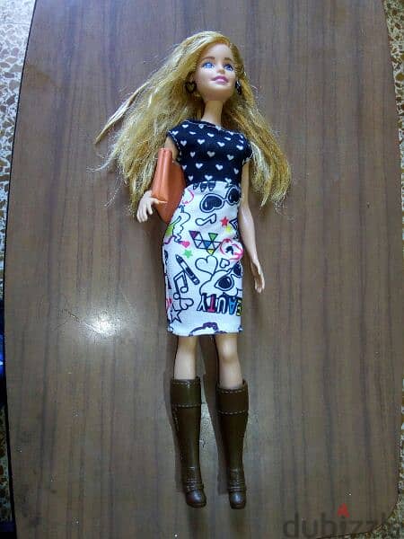 Barbie DOLLED UP DOTS FASHIONISTAS doll 13 Mattel2015 great doll=15$ 2
