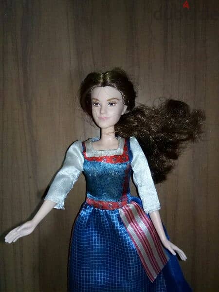 EMMA WATSON -BEAUTY &THE BEAST -BELLE Celebrety Disney Rare doll=18$ 2