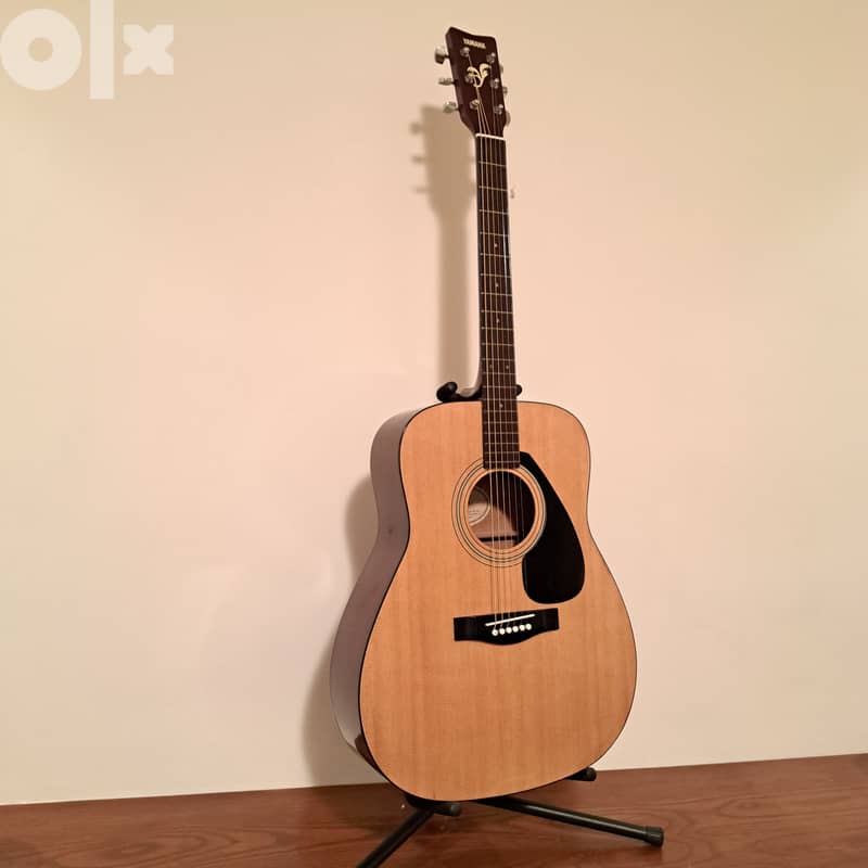 Acoustic guitar Yamaha FG 401 0