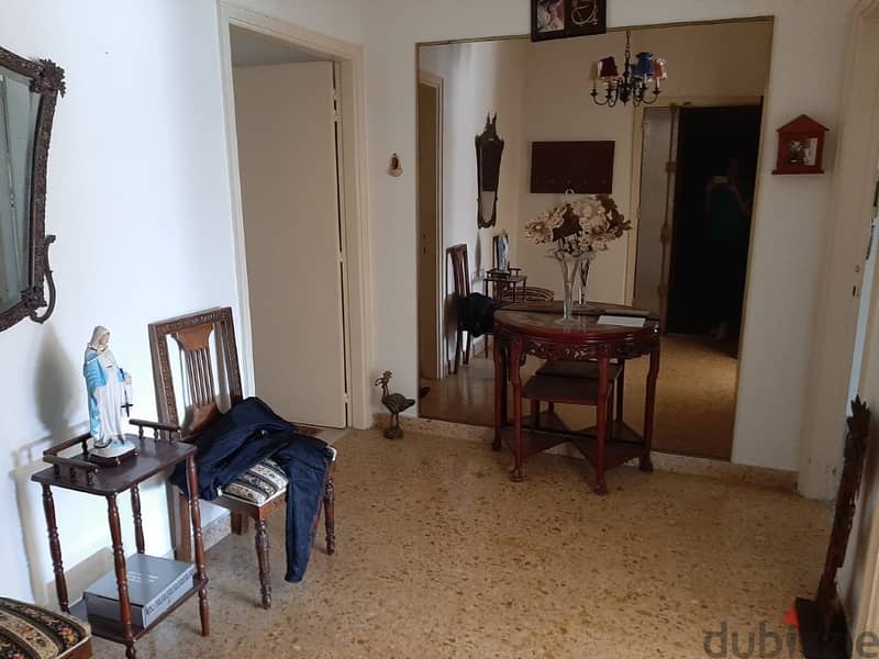 250 Sqm | Apartment for sale in Horch Tabet 5