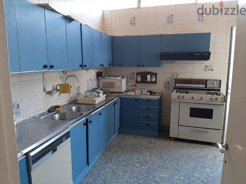 250 Sqm | Apartment for sale in Horch Tabet 9
