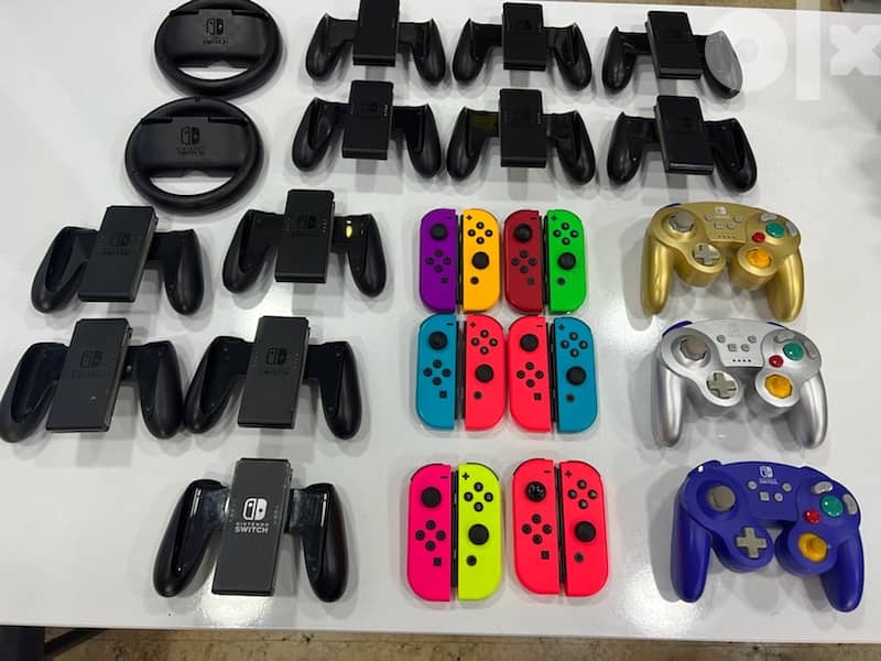 Nintendo Switch Joycons And Accessories Used 1
