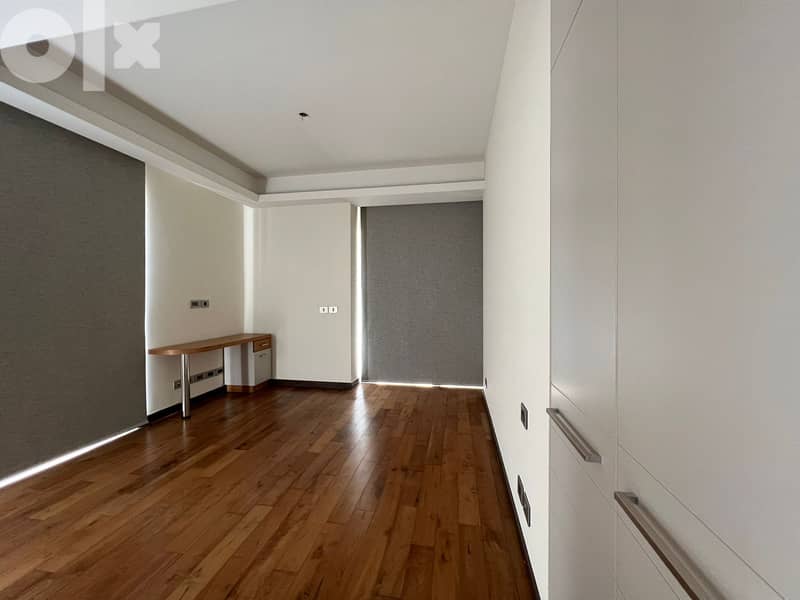 L10158-Deluxe Apartment With Terrace for Sale in Achrafieh - Tabaris 4