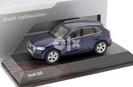 Audi Q5 (2015) diecast car model 1:43. 0