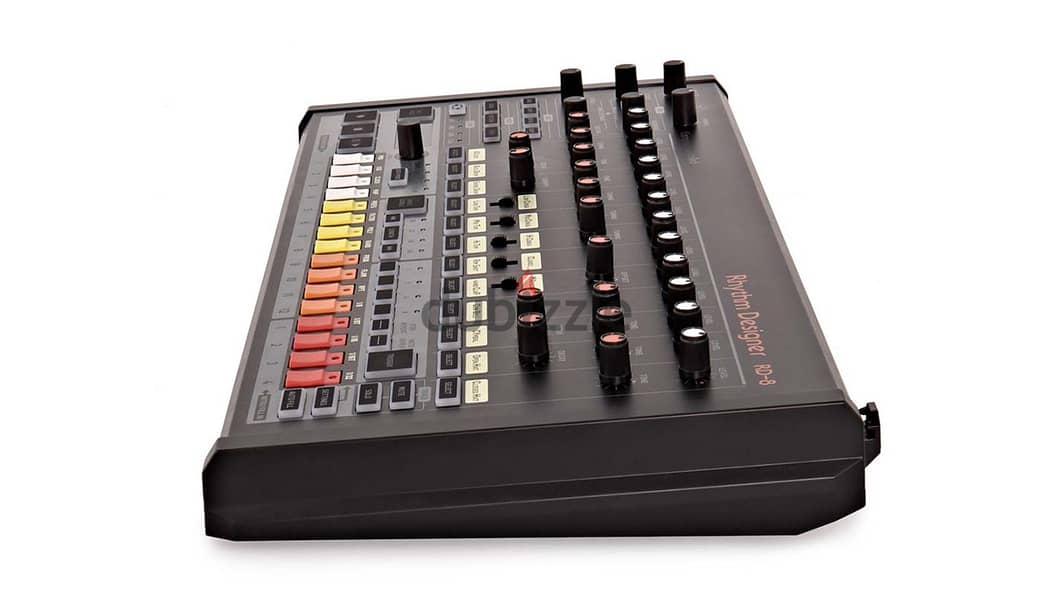 Behringer RD-8 Analog Drum Machine (RD8 808) 4