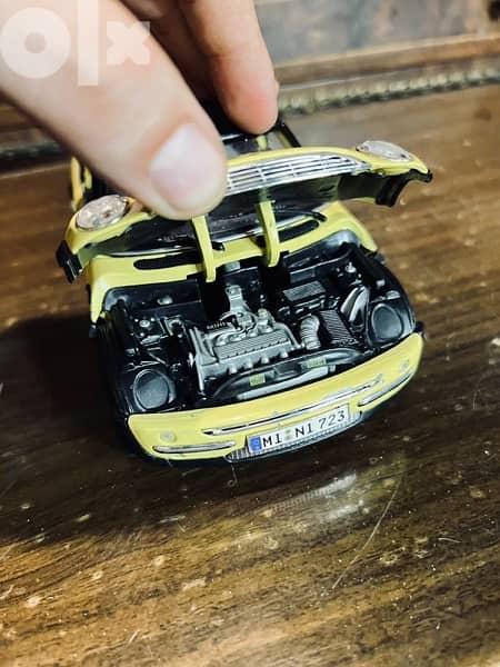 diecast car Mini Cooper scale 1:18 3