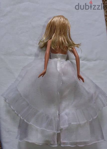 Barbie WEDDING BRIDE Mattel dressed & great doll 2011 bend legs=17$ 2