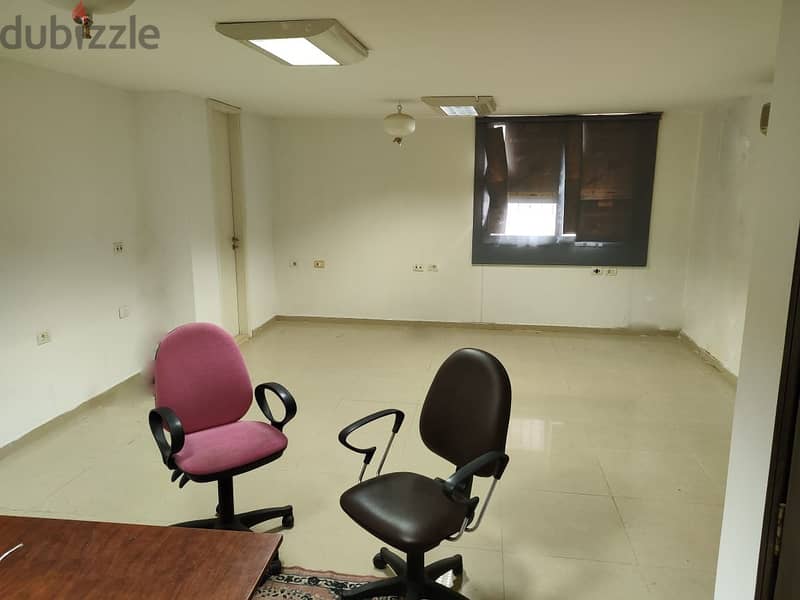 100 SQM semi-furnished office for rent  in Dora! REF#ZA80000 3