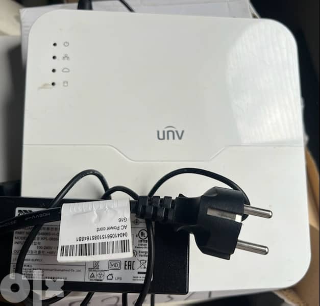 Network Video Recorder (NVR) 4 Channel Uniview 1