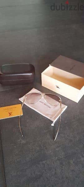 Authentic Louis Vuitton Sunglasses 10