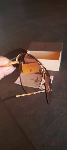 Authentic Louis Vuitton Sunglasses 18
