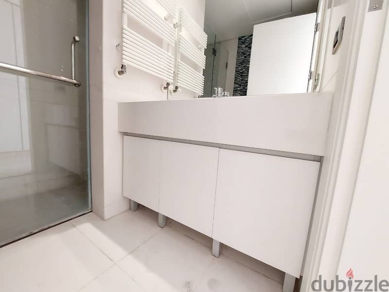 RA22-1239 Super Deluxe Apt in Downtown is now for rent,300m,$3333 cash 7