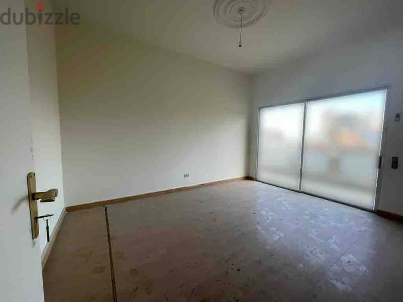 250 SQM apartment in Achrafieh, is now up for sale! REF#JS80014 9