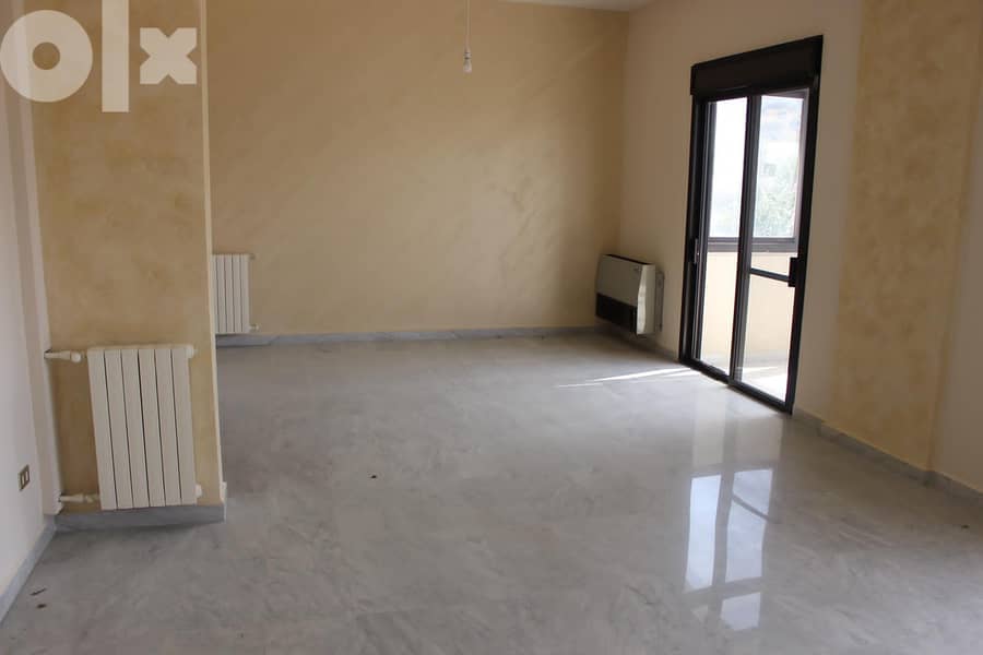 L10261-Apartment for Sale In Bouar 7