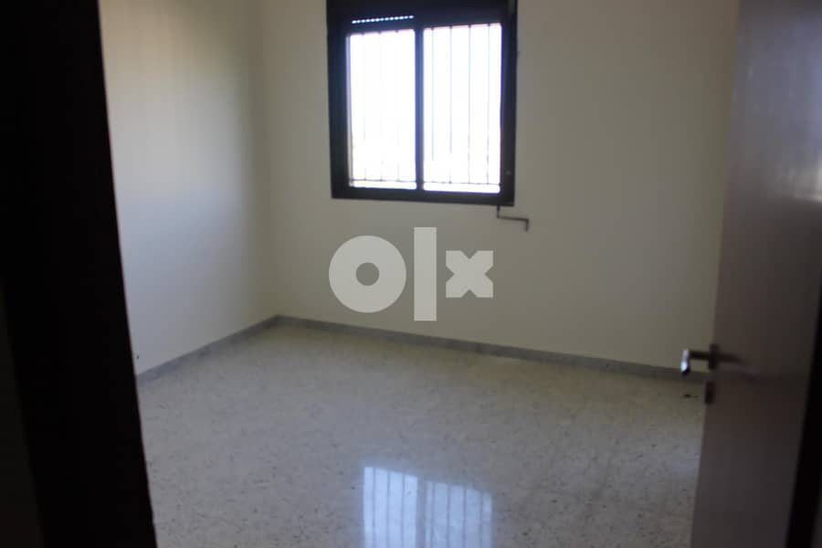 L10261-Apartment for Sale In Bouar 1