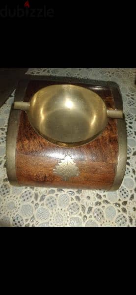 vintage Ashtrey wood and copper 1
