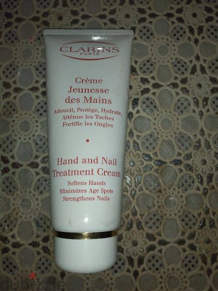creme hands and nails Clarins 100ml 6