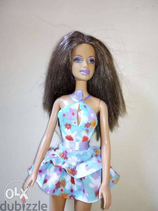 Barbie brunette doll in a floral dress 2005 not flexi legs style=14$ 1