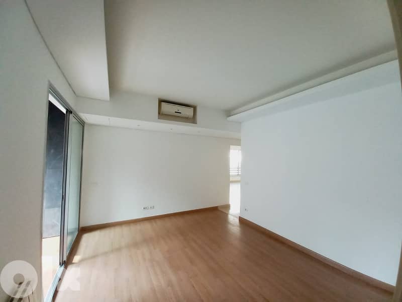 AH22-1261 Apartment for rent in Beirut, Achrafieh, 325m2, $1,800 cash 5