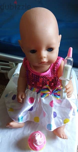 BABY BORN GIRL ZAPF BIG as new toy has a DRINK WET system=20$ 5