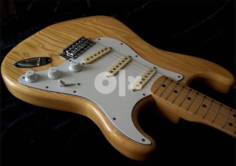 70s Maya Stratocaster Japanese Guitar 1